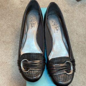 Life Stride flat leather loafers